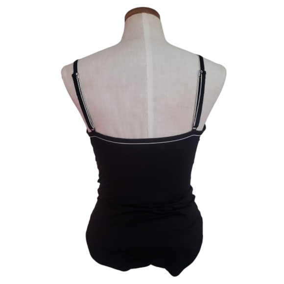 Huit Plage Minimalist Black White Trim One Piece Bathing Suit 36/L C - Picture 8 of 17